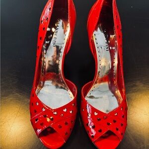Gianni Bini Red Heart Heels 9.5 NWT